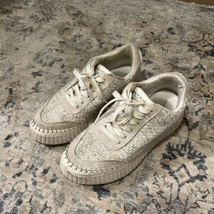 Universal Thread Cream Woven Sneakers